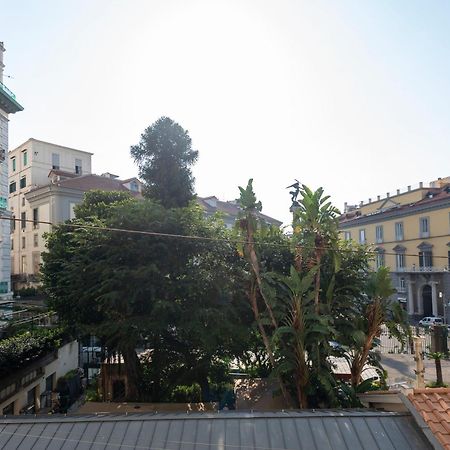 נאפולי Well Suites - Piazza Dei Martiri מראה חיצוני תמונה