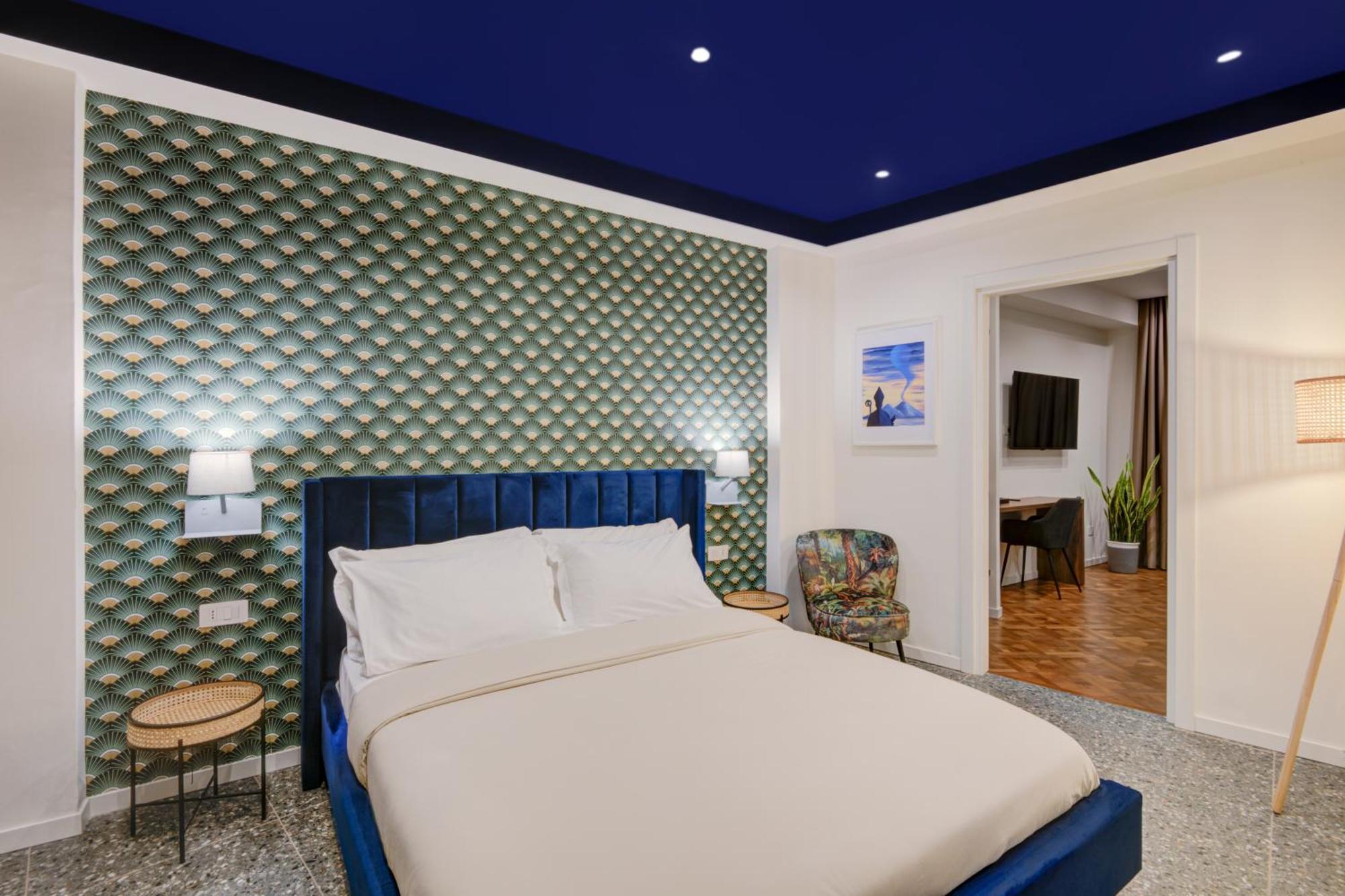 נאפולי Well Suites - Piazza Dei Martiri מראה חיצוני תמונה