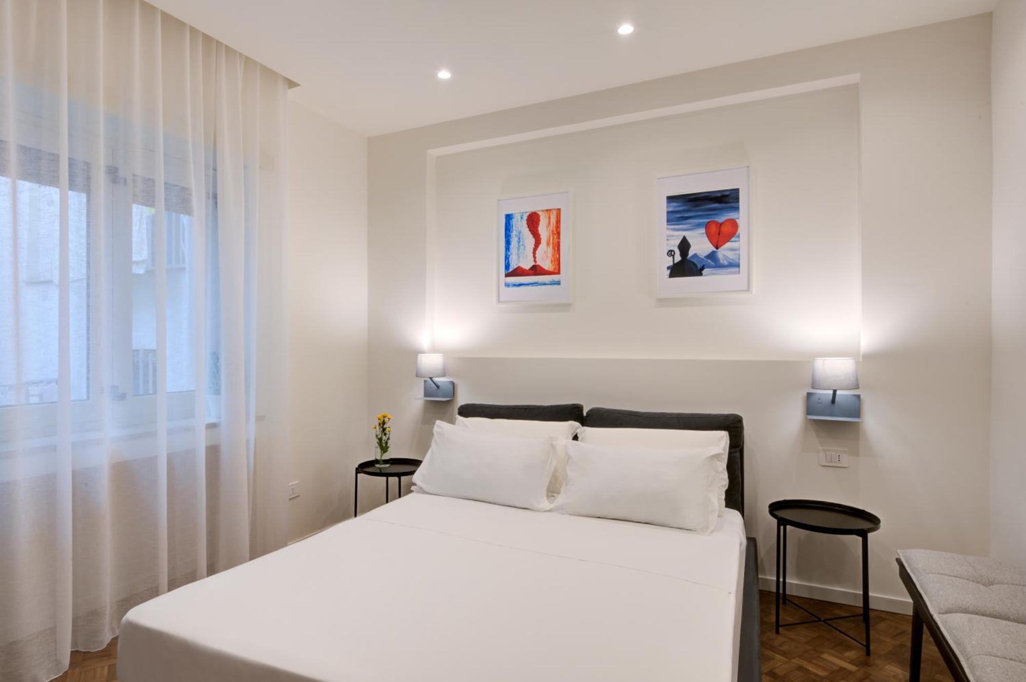 נאפולי Well Suites - Piazza Dei Martiri מראה חיצוני תמונה