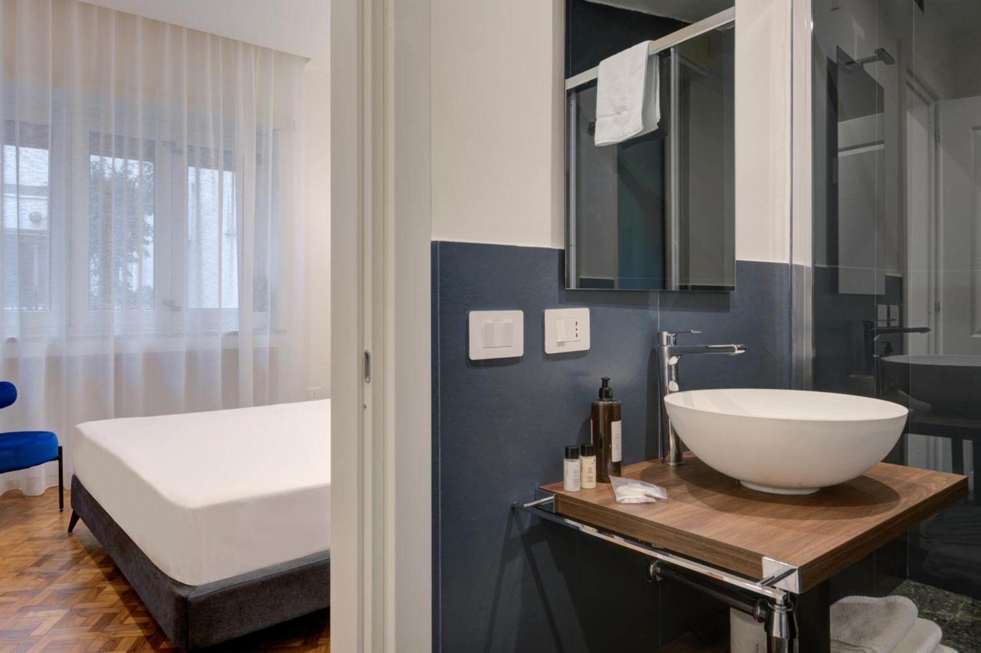נאפולי Well Suites - Piazza Dei Martiri מראה חיצוני תמונה