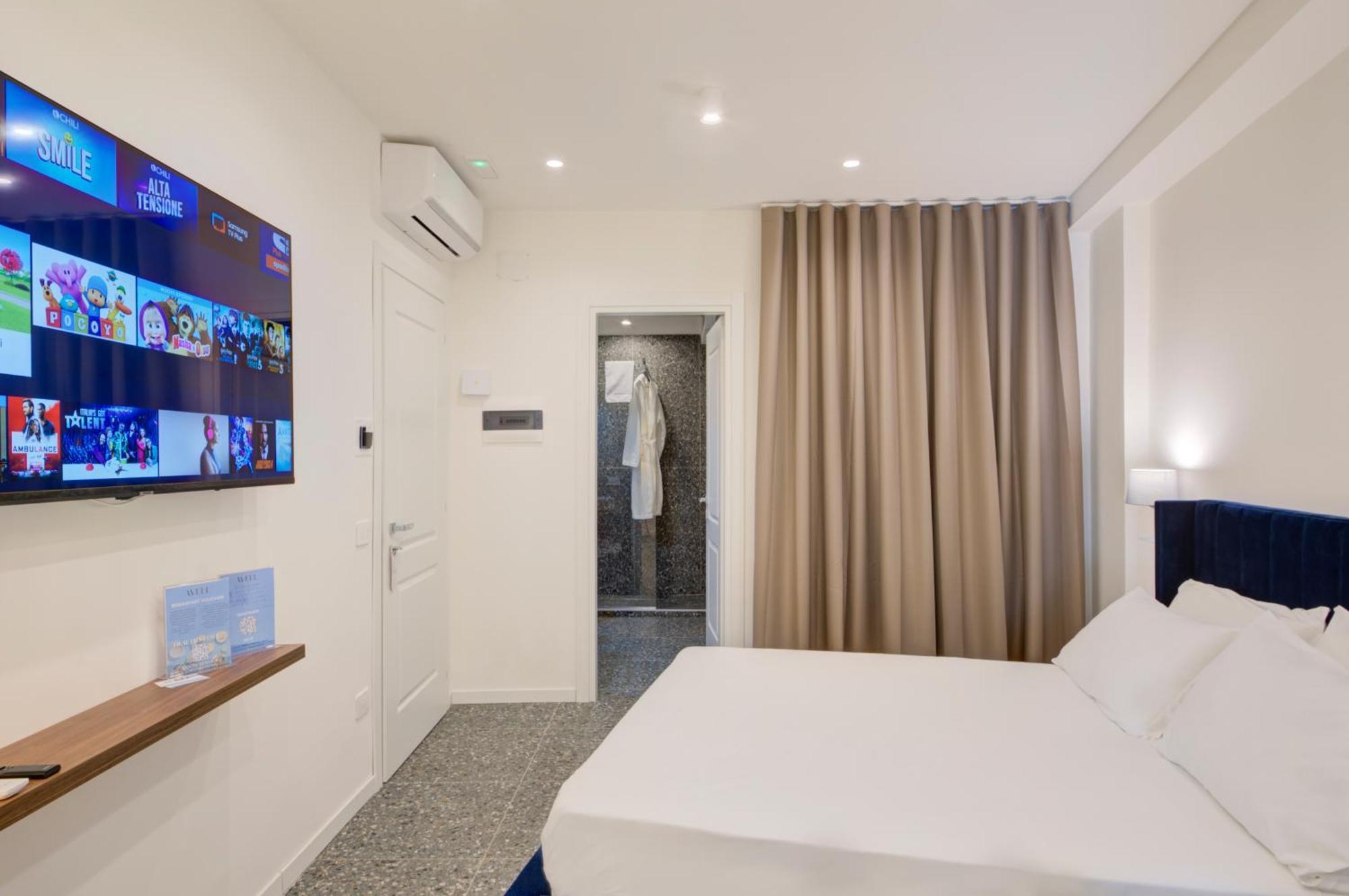 נאפולי Well Suites - Piazza Dei Martiri מראה חיצוני תמונה